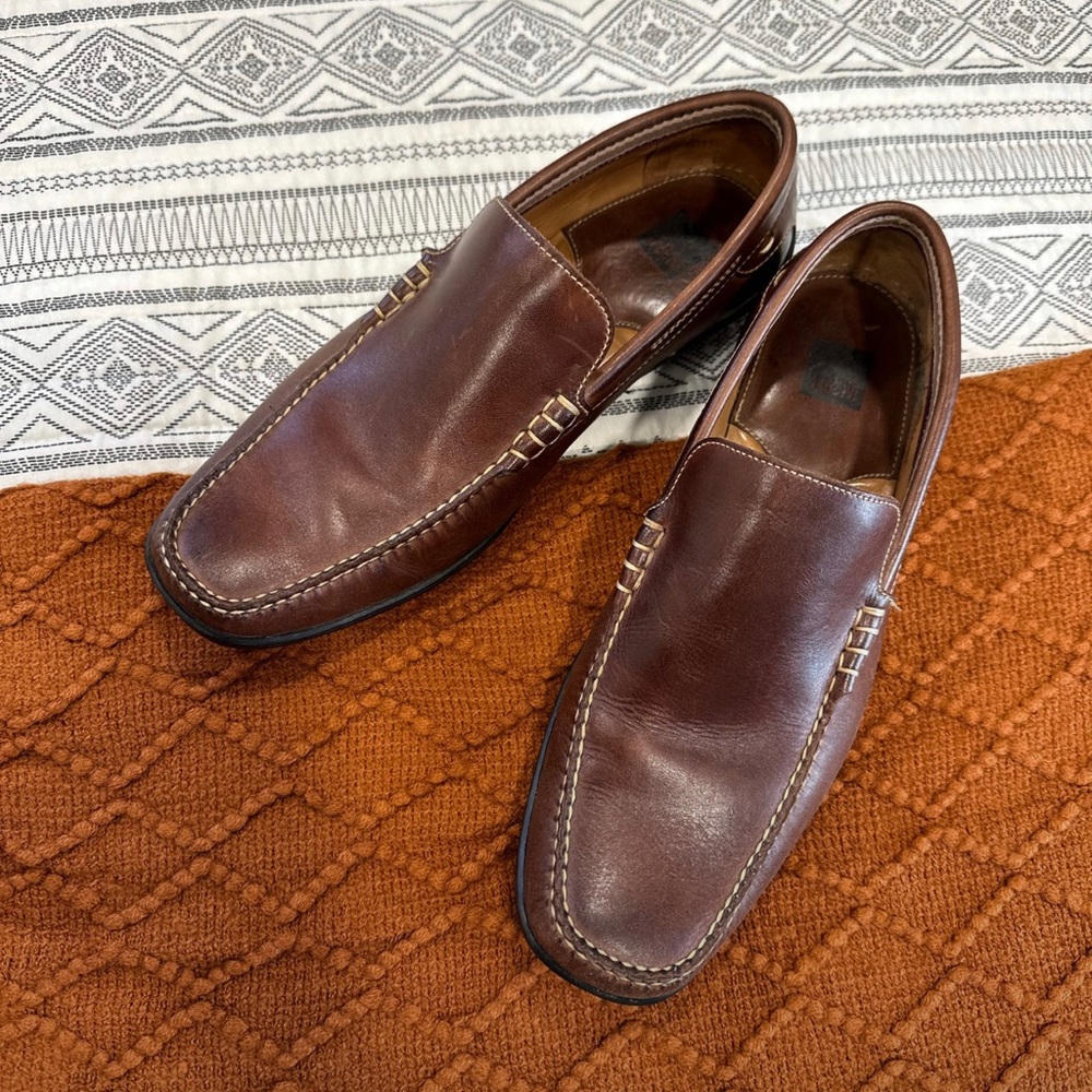 J&M Mens Shoes
